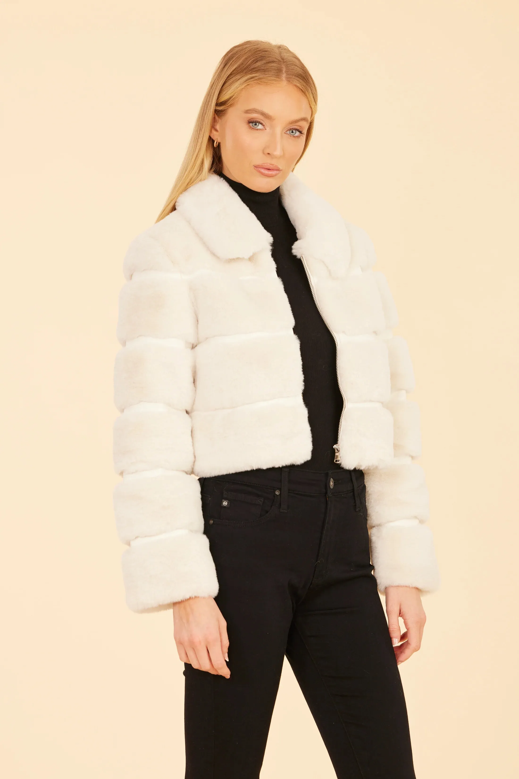 Dolce Cabo Paneled Faux Fur Cropped Jacket 75521