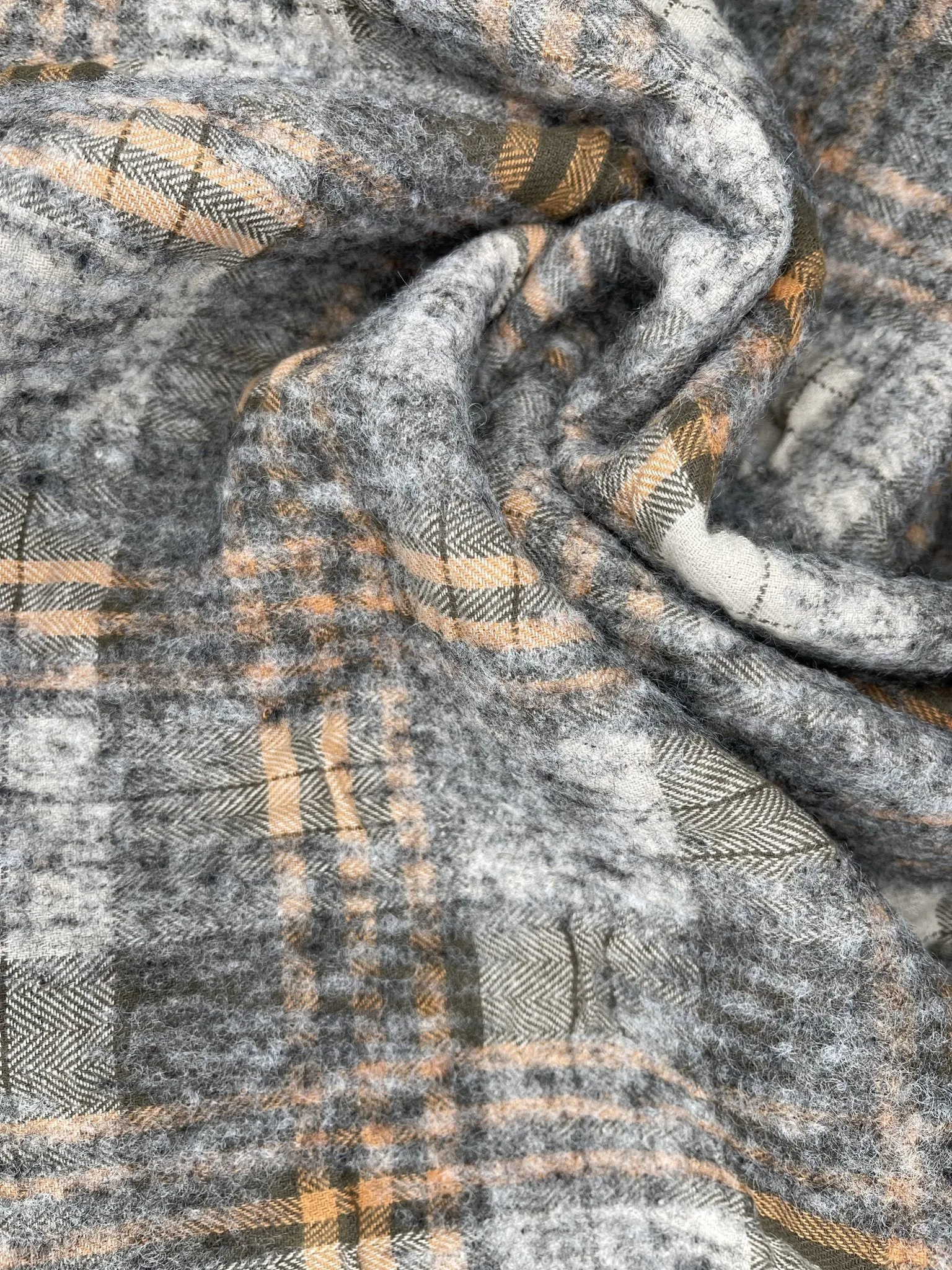 Double Sided Bonded Thick Woolen Blended Plaid Fabric  - 6058