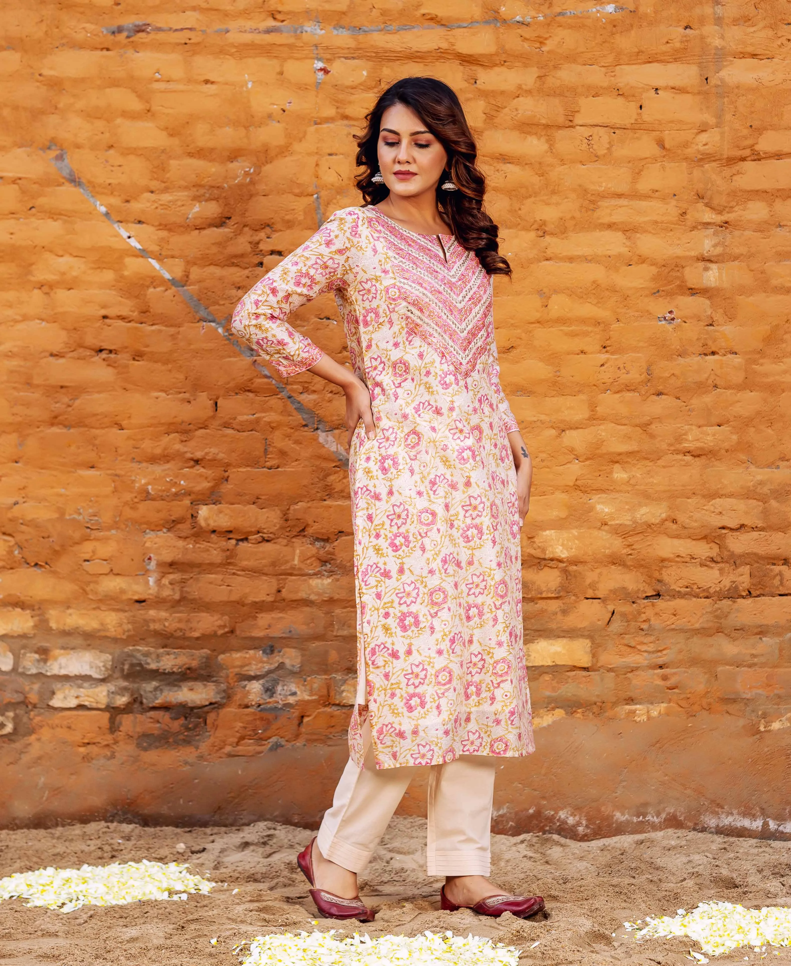 Farah Chanderi Block Printed Straight Kurta