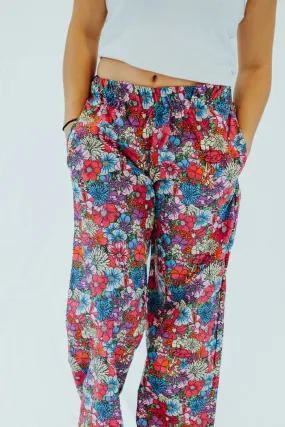 HAPPY FLORAL RAIN PANT