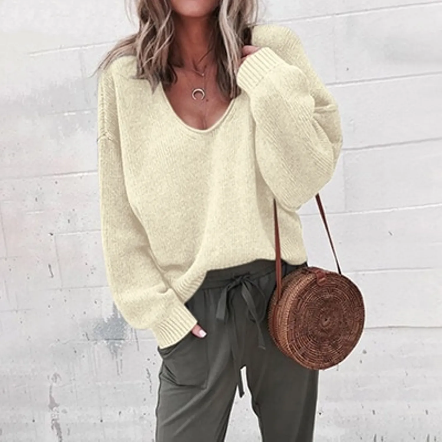 Women's Autumn/Winter Casual Knitted V-Neck Loose Sweater