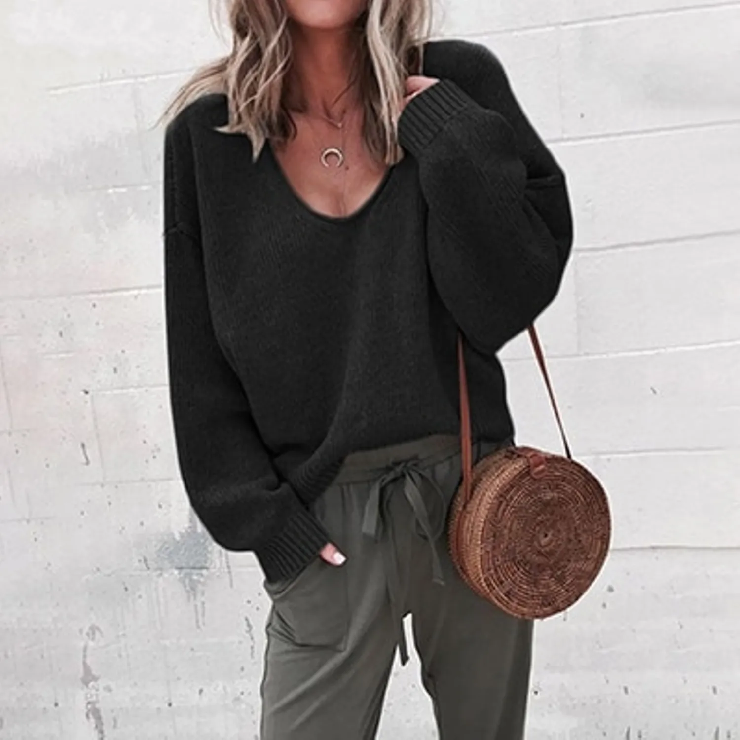 Women's Autumn/Winter Casual Knitted V-Neck Loose Sweater